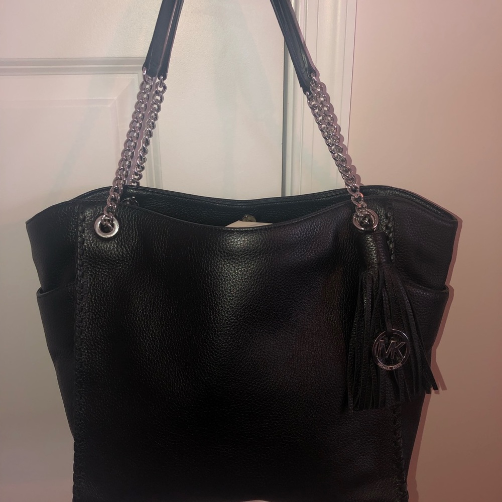 Micheal Kors Purse